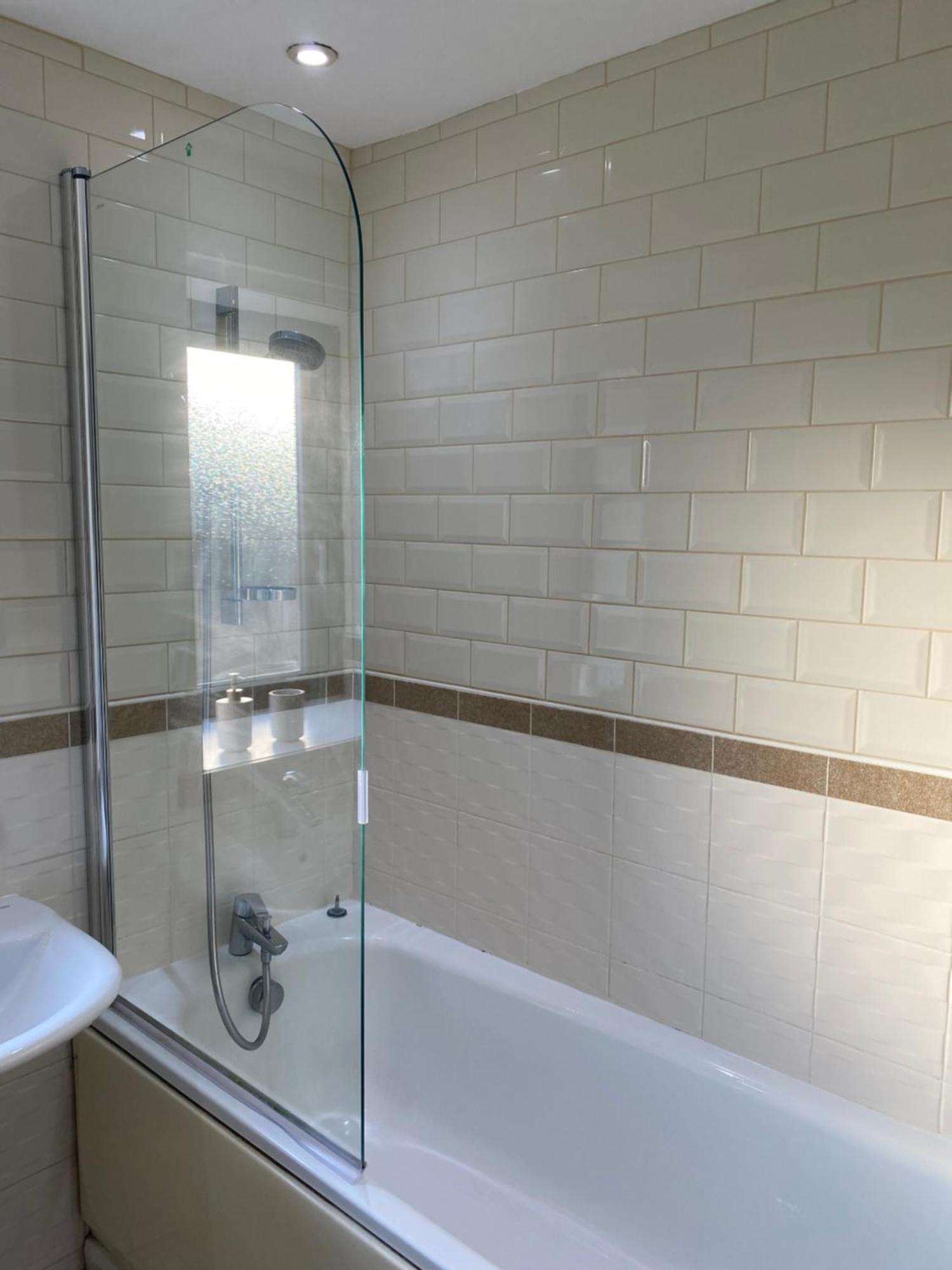 Parkcentral Centre - Near Chinatown - Private Gated Free Parking Apartment